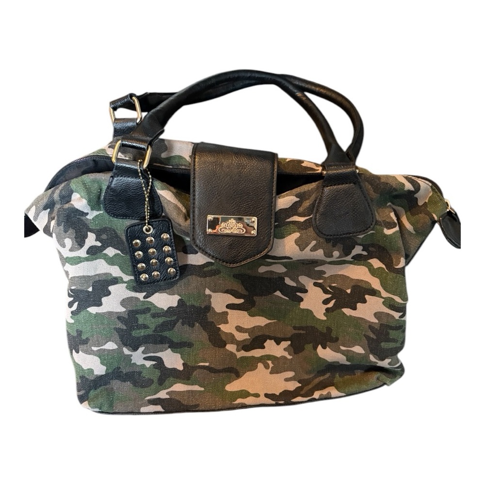 Camo tote sized purse